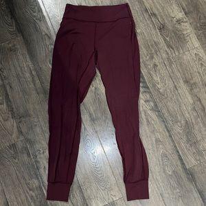 Lululemon align joggers with pockets